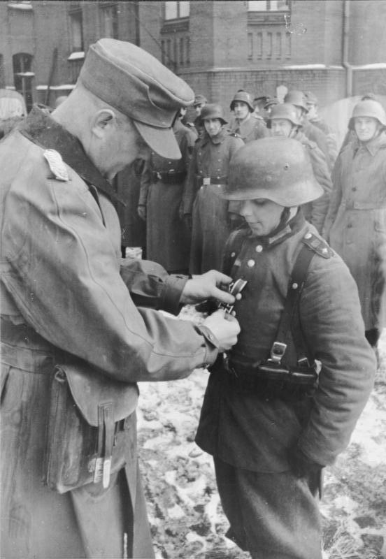 ヒトラーユーゲント：Hitlerjugend, HJ., Hitler Youth