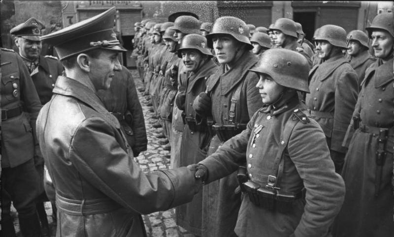 ヒトラーユーゲント：Hitlerjugend, HJ., Hitler Youth